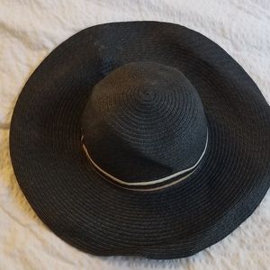 Black Sun Hat